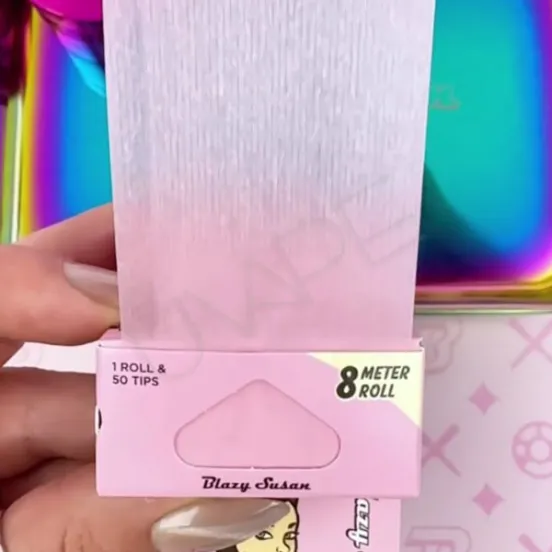 Фото - Бумага для самокруток Blazy Susan - High Roller Kit - PINK